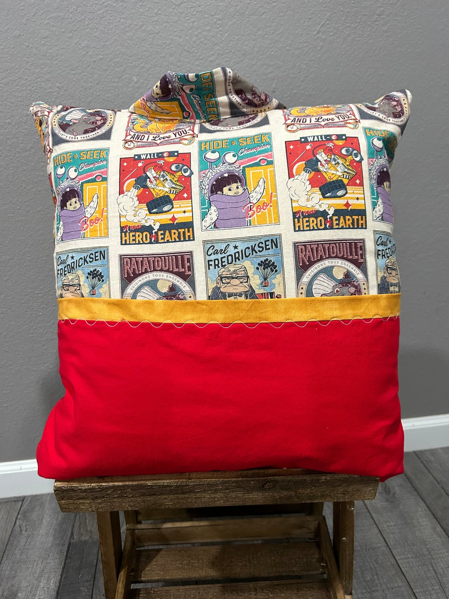 Ratoullie  Pocket Pillow Cover