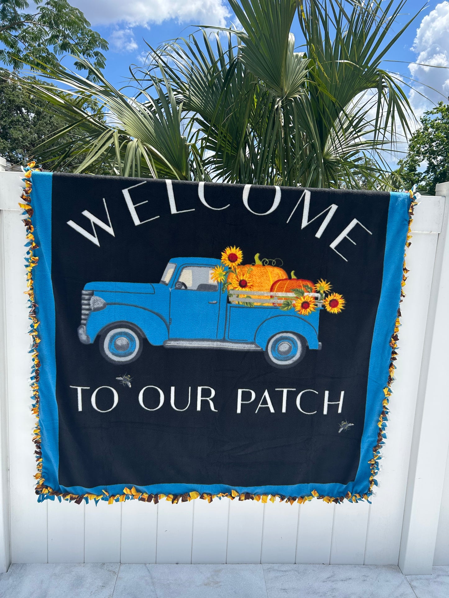 Welcome Sunflower Double Sided Fleece Blanket