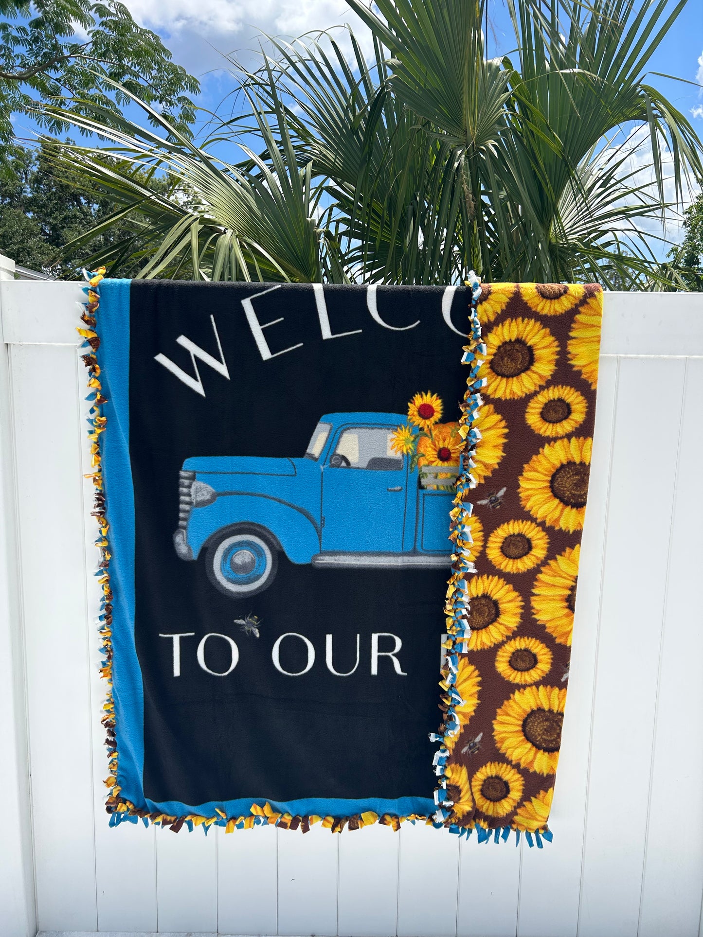 Welcome Sunflower Double Sided Fleece Blanket